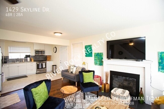 Building Photo - 1429 Skyline Dr