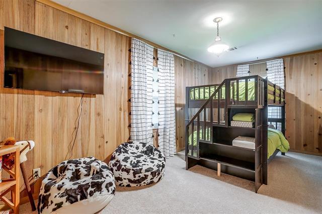 Building Photo - 1505 N Riverside Dr