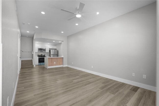 Building Photo - 4007 Venetian Bay Dr