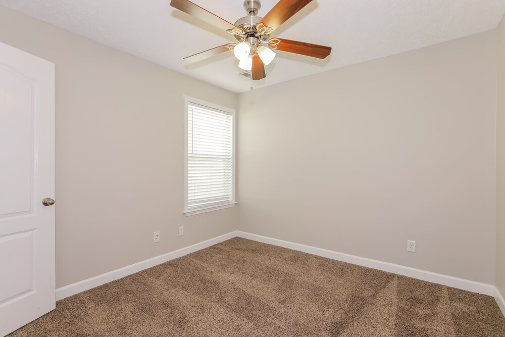 Building Photo - 1516 Beaconcrest Cir