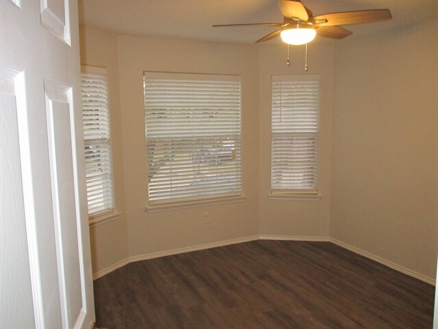 Building Photo - 6303 Tall Canyon Ct