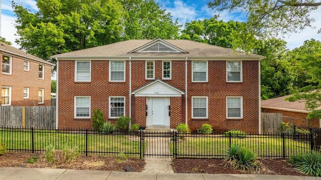 Primary Photo - 1724 W 19th St