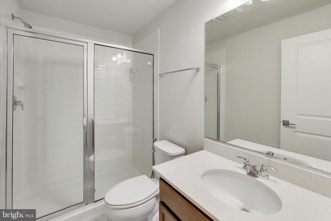 Building Photo - 3897 Hillview Ct