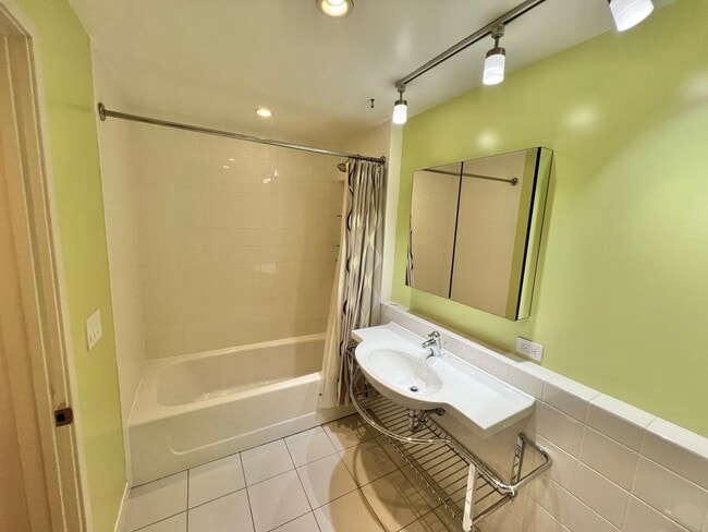 Building Photo - Spacious 3BR Bluff Heights Home | Gated Yard, Garage & Modern Upgrades