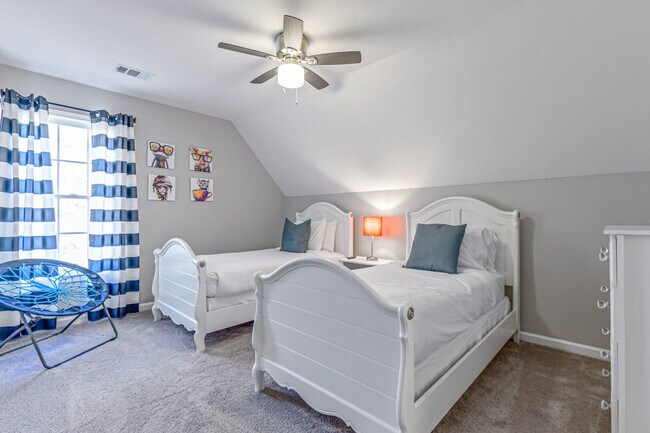 Building Photo - 535 Douthit Ferry Rd