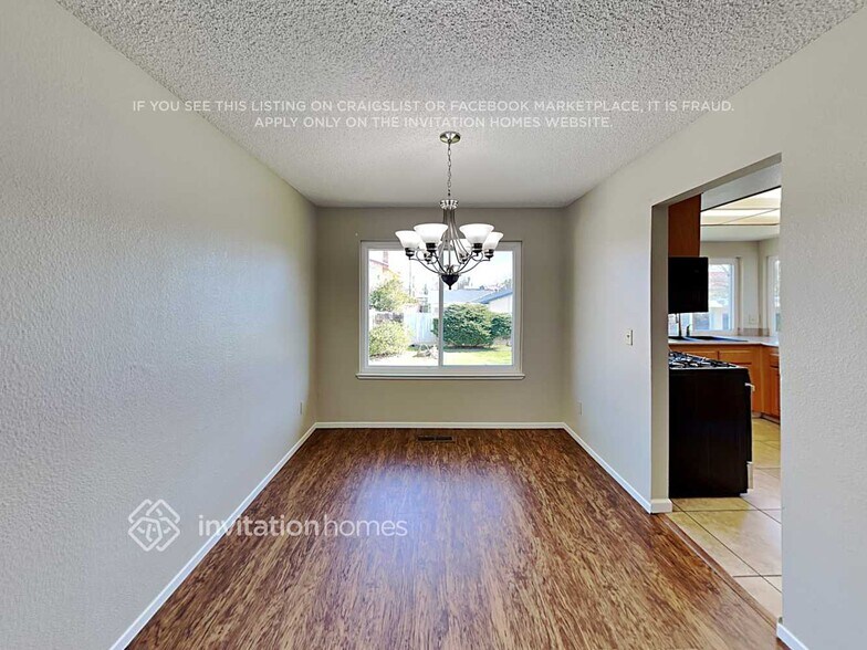 Building Photo - 7449 Palmer House Dr