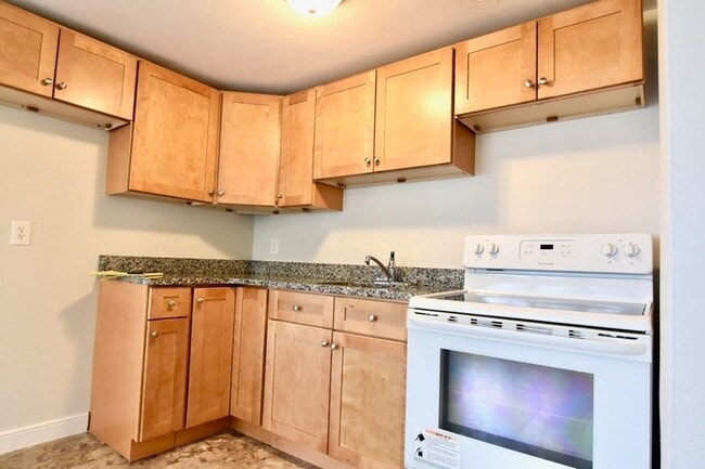 Building Photo - 90 E Squantum St