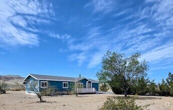 Building Photo - Charming 3 Bedroom Home on Large 5 Acre Pr...