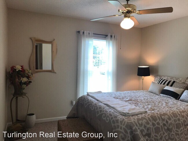 Building Photo - 3 br, 2 bath House - 165 Devin Drive