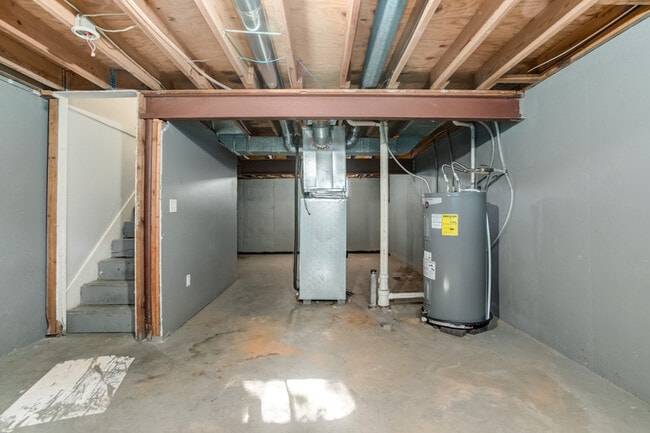 Building Photo - 2605 Farrow Ave