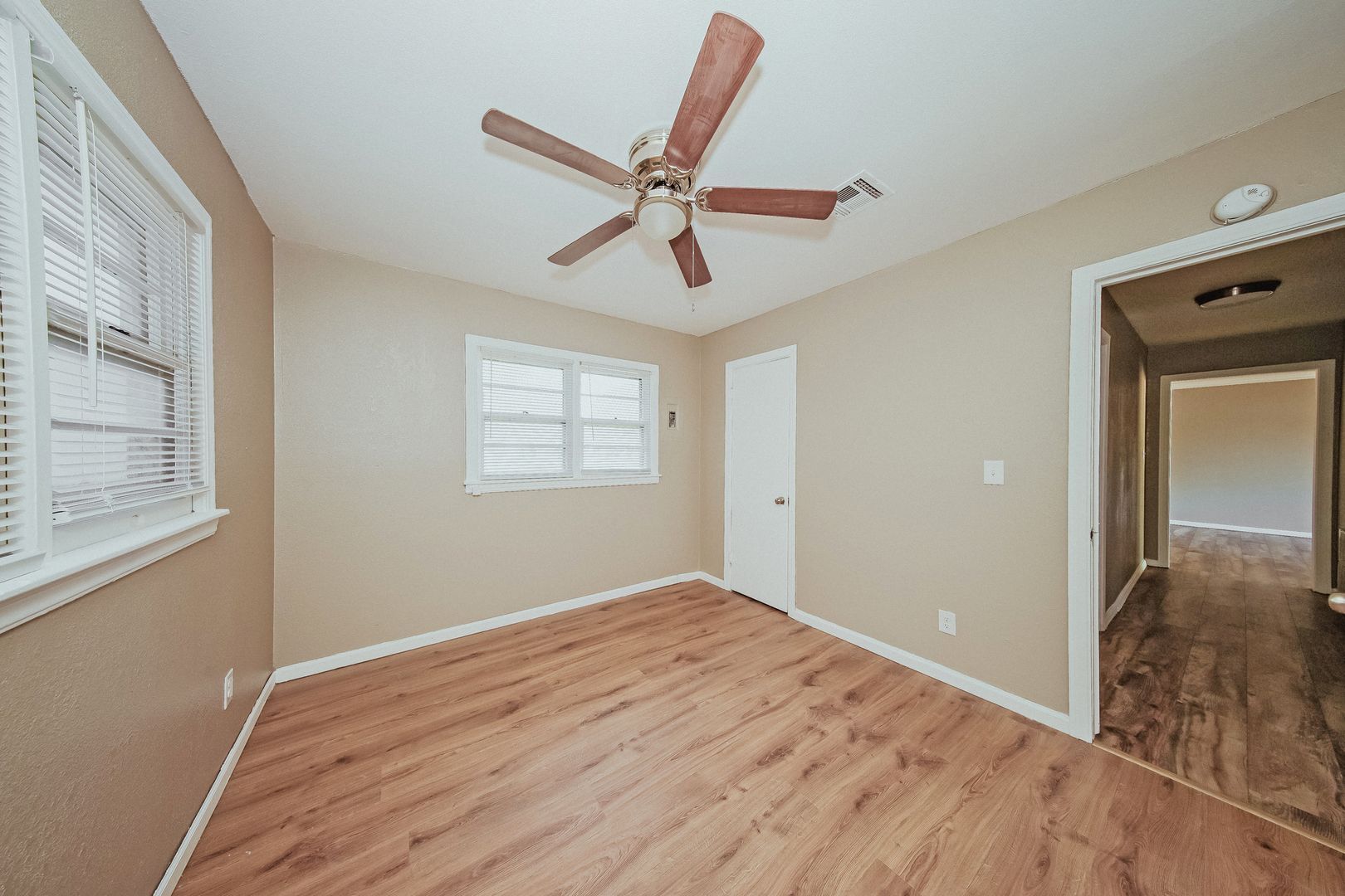 Building Photo - 2610 NW Lindy Ave