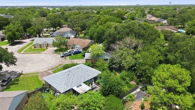 Building Photo - 214 Glen Haven Ct