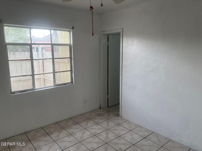 Building Photo - 129 Tassie Way