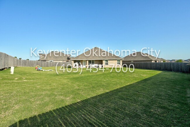 Building Photo - 4200 NW 156th Terrace