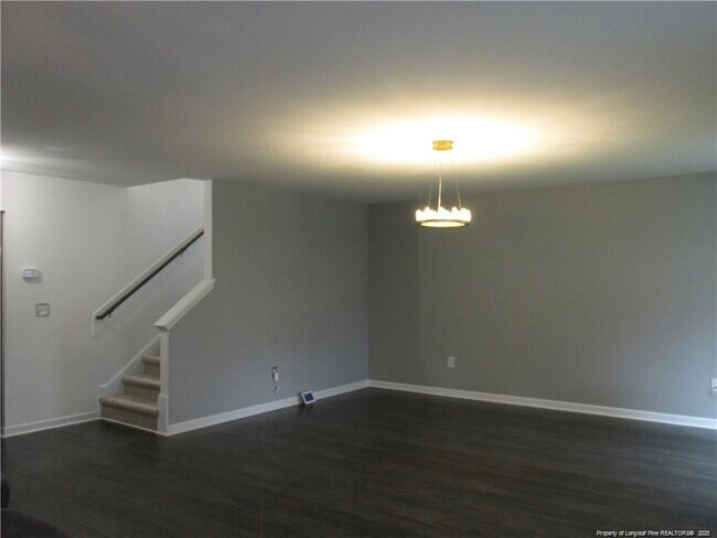 Building Photo - 1412 Demila Dr