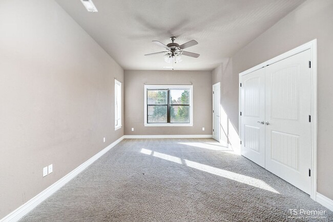Building Photo - 2 Bedroom Duplex in East Fayetteville