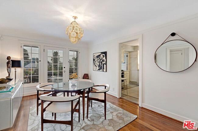Building Photo - 614 Beachwood Dr