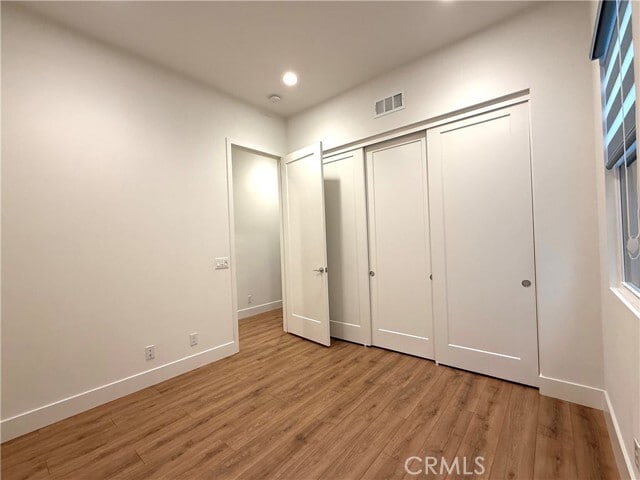 Building Photo - 273 Novel