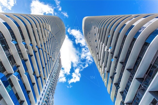 Building Photo - 45 SW 9th St