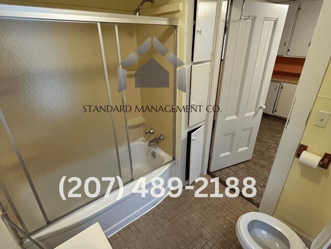 Building Photo - 12 Gannett St