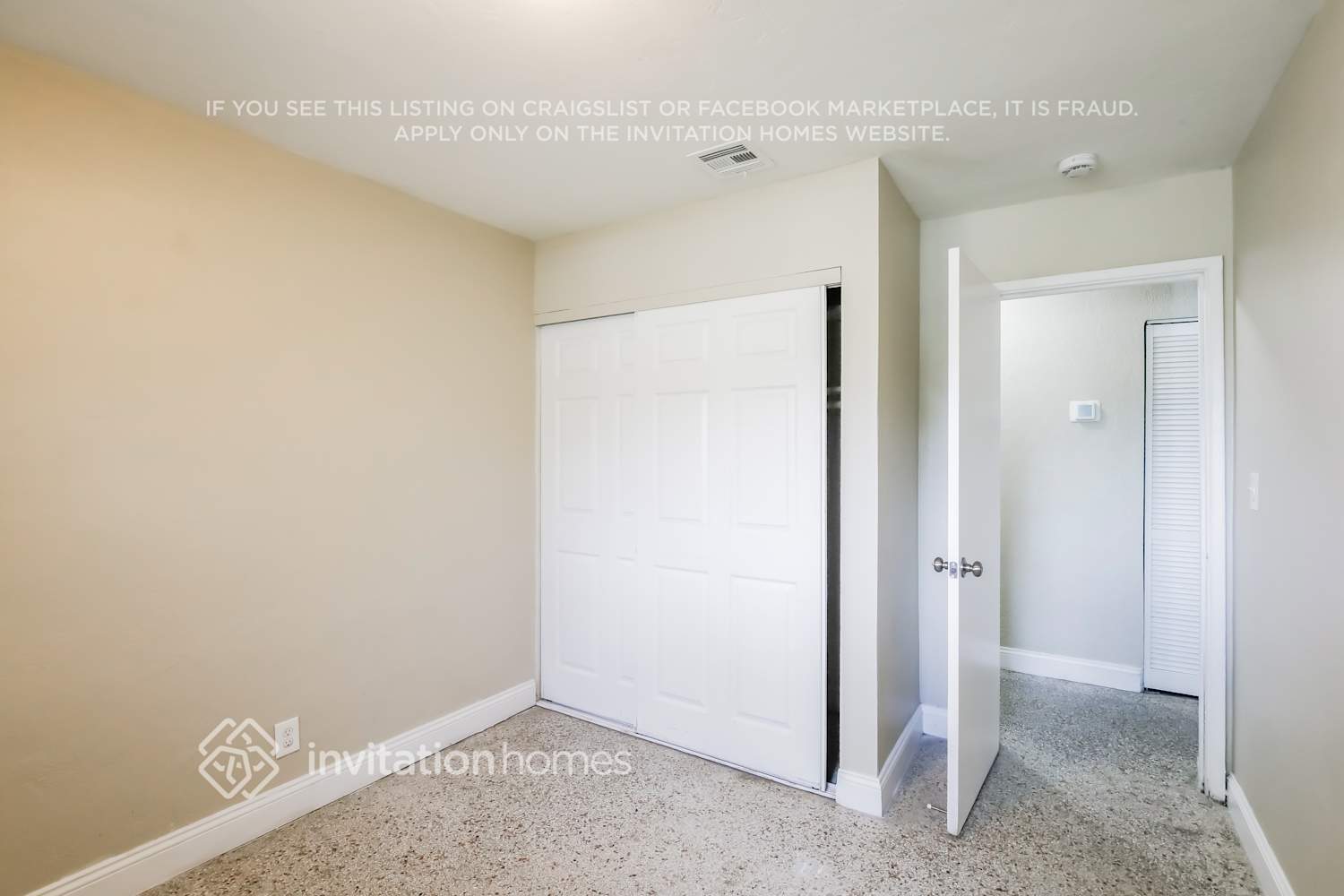 Building Photo - 1848 SW 37th Ave