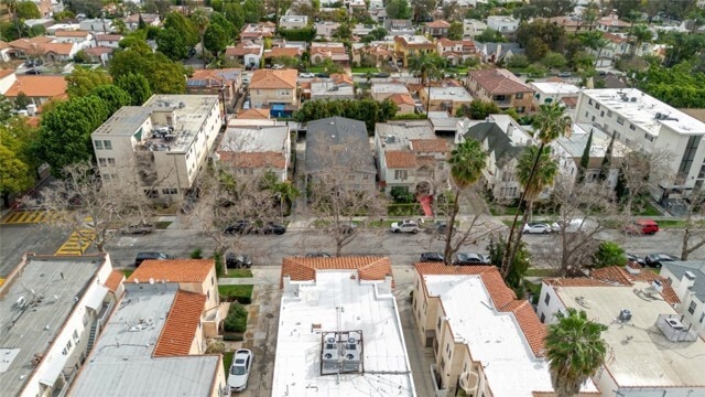 Building Photo - 204 S Arnaz Dr