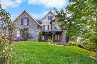 Building Photo - GORGEOUS 4 BEDROOM IN HARDIN VALLEY!!!!