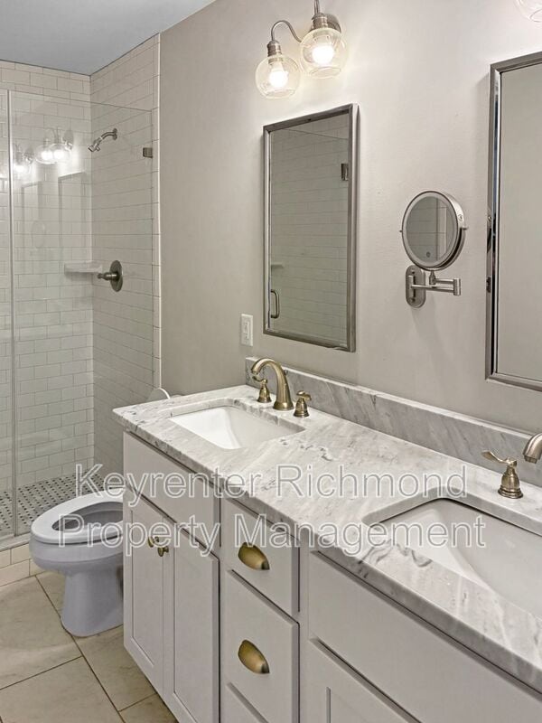 Building Photo - 1221 N 26th St