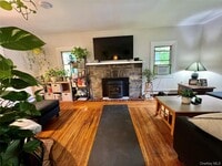 Building Photo - 2293 NY-9G