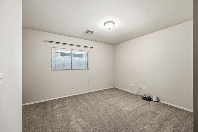 Building Photo - 8438 E Keats Ave