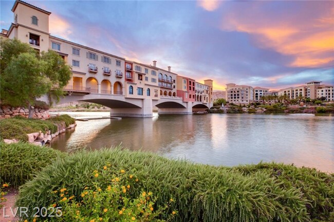 Building Photo - 52 Reverie Hts Ave