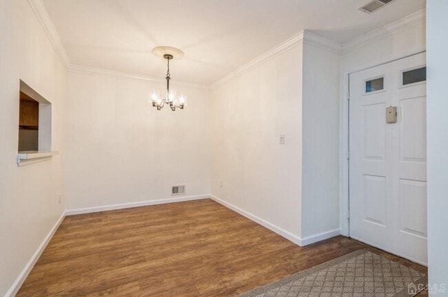 Building Photo - 101 Quince Ct