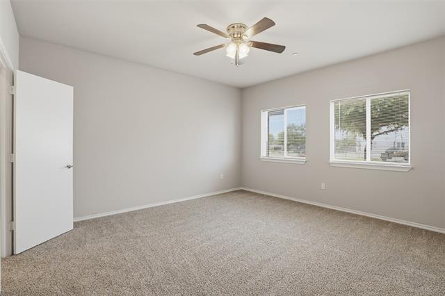 Building Photo - 514 E Hazelwood St