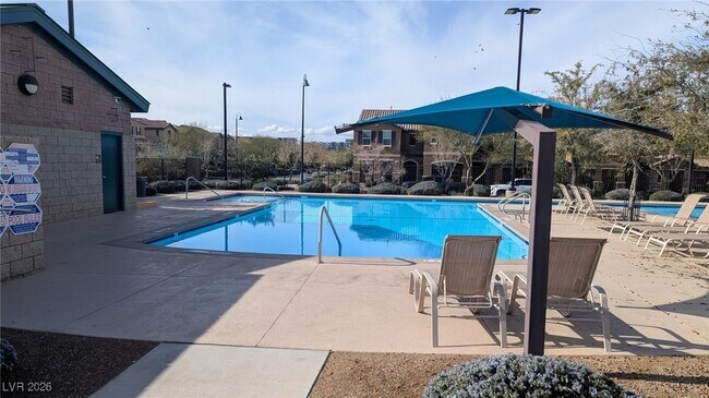 Building Photo - 3072 Bicentennial Pkwy