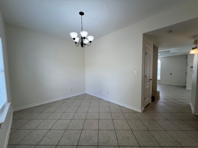 Building Photo - Availability at Ranchway!