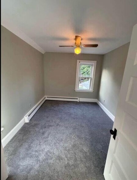 Building Photo - 24 Fairview St