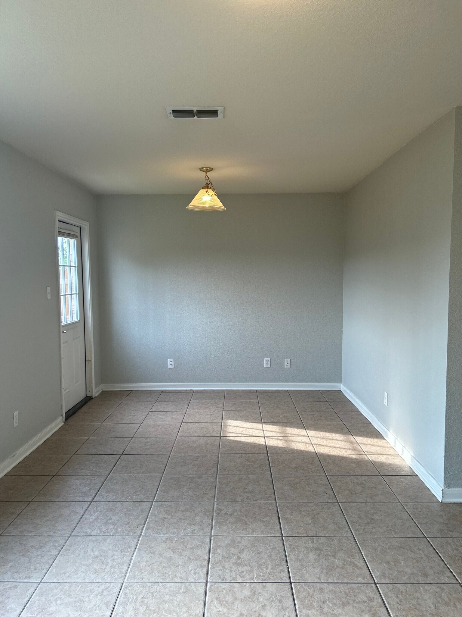 Building Photo - 13613 Woodstone Way