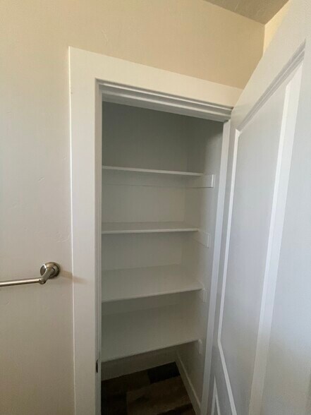 Linen closet - 4406 W 275 N
