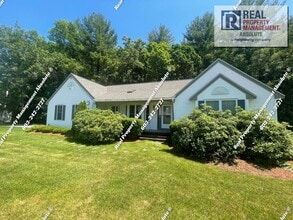 Building Photo - Beautiful 4 Bedroom Condo