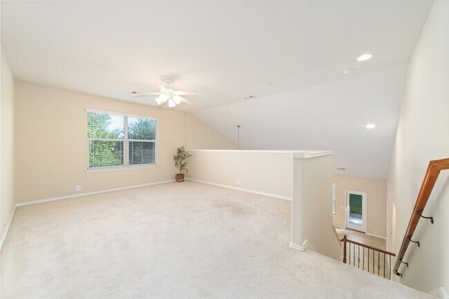 Building Photo - 6403 Guilford Glen Ln