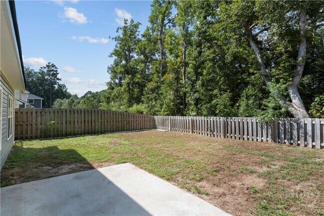 Building Photo - 767 Fairview Cir