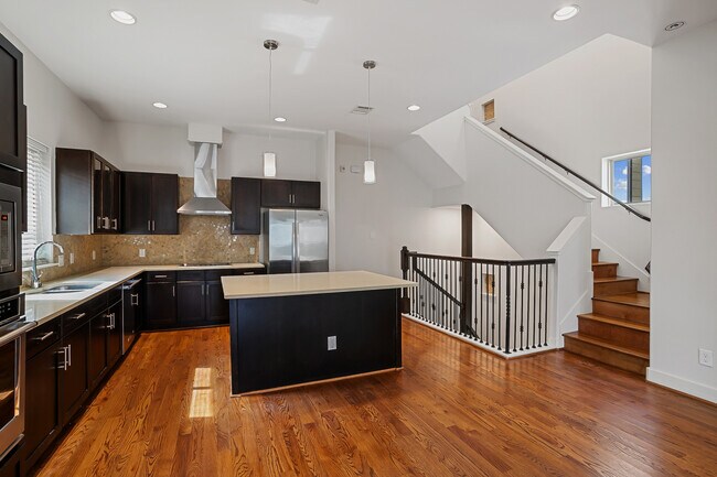 Building Photo - 5743 Kansas St