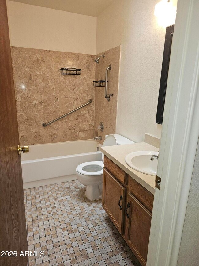 Building Photo - 1830 Paseo De La Luna