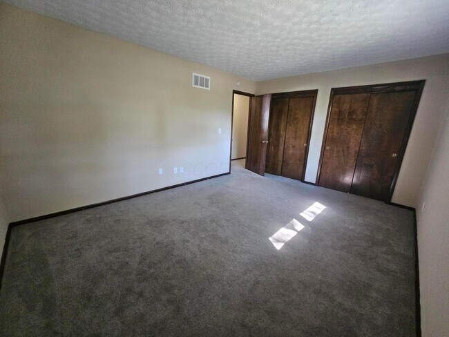 Building Photo - 6648 Kennerdown St