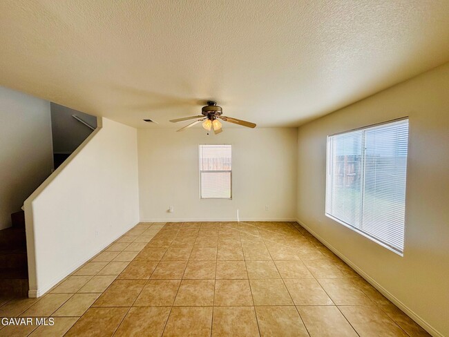 Building Photo - 40350 Maravilla Dr