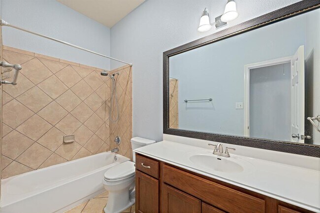 Building Photo - 11617 Glen Knoll Dr