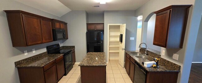 Building Photo - 6626 Poplar Rose Ct.