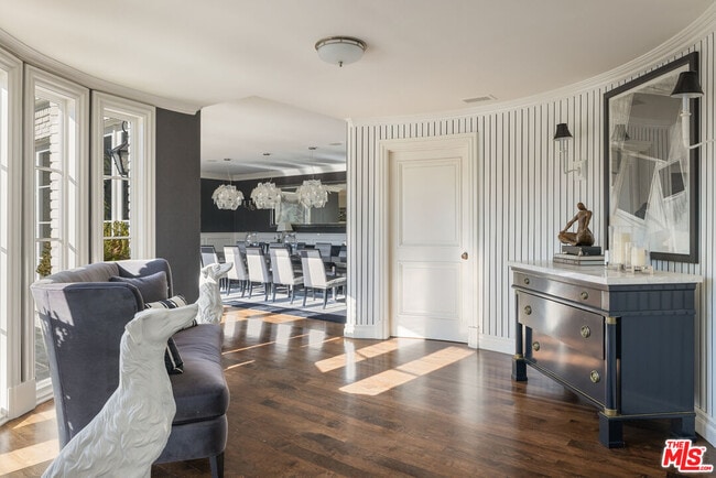 Building Photo - 10847 Bellagio Rd