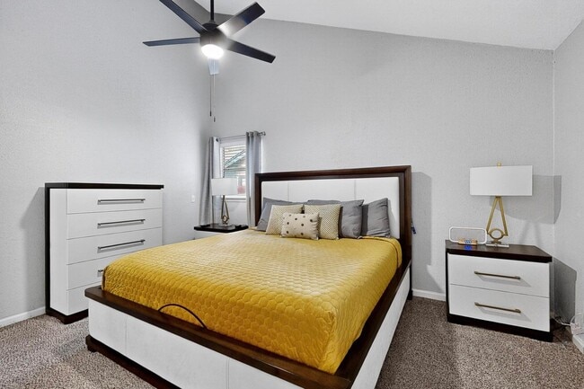Building Photo - 5501 Purple Sage Dr