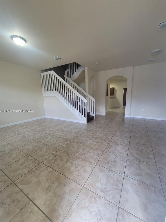 Building Photo - 8935 W 35th Ln